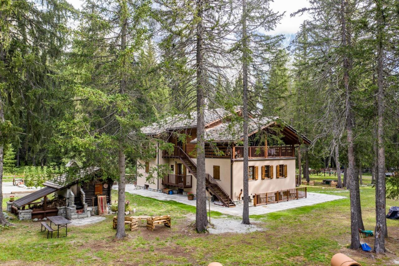 Wildhomes Wild Wolf Lodge Courmayeur Exterior photo