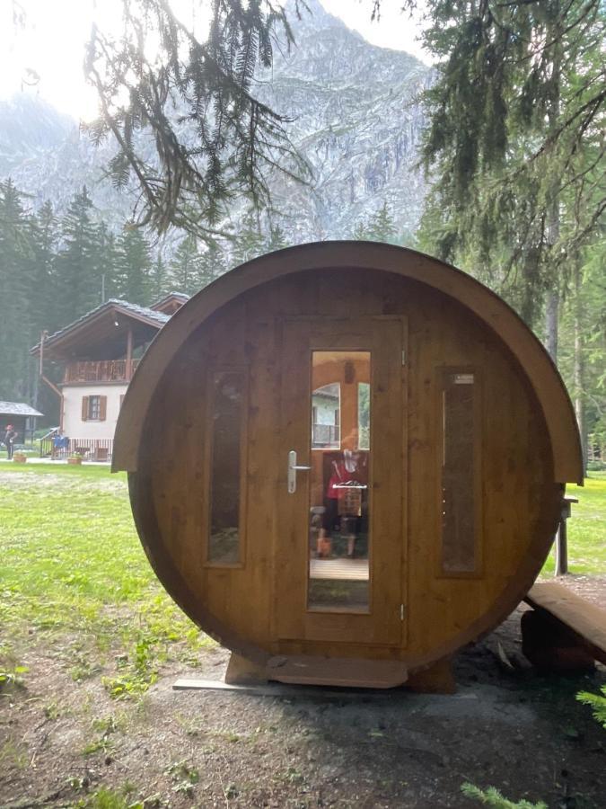 Wildhomes Wild Wolf Lodge Courmayeur Exterior photo