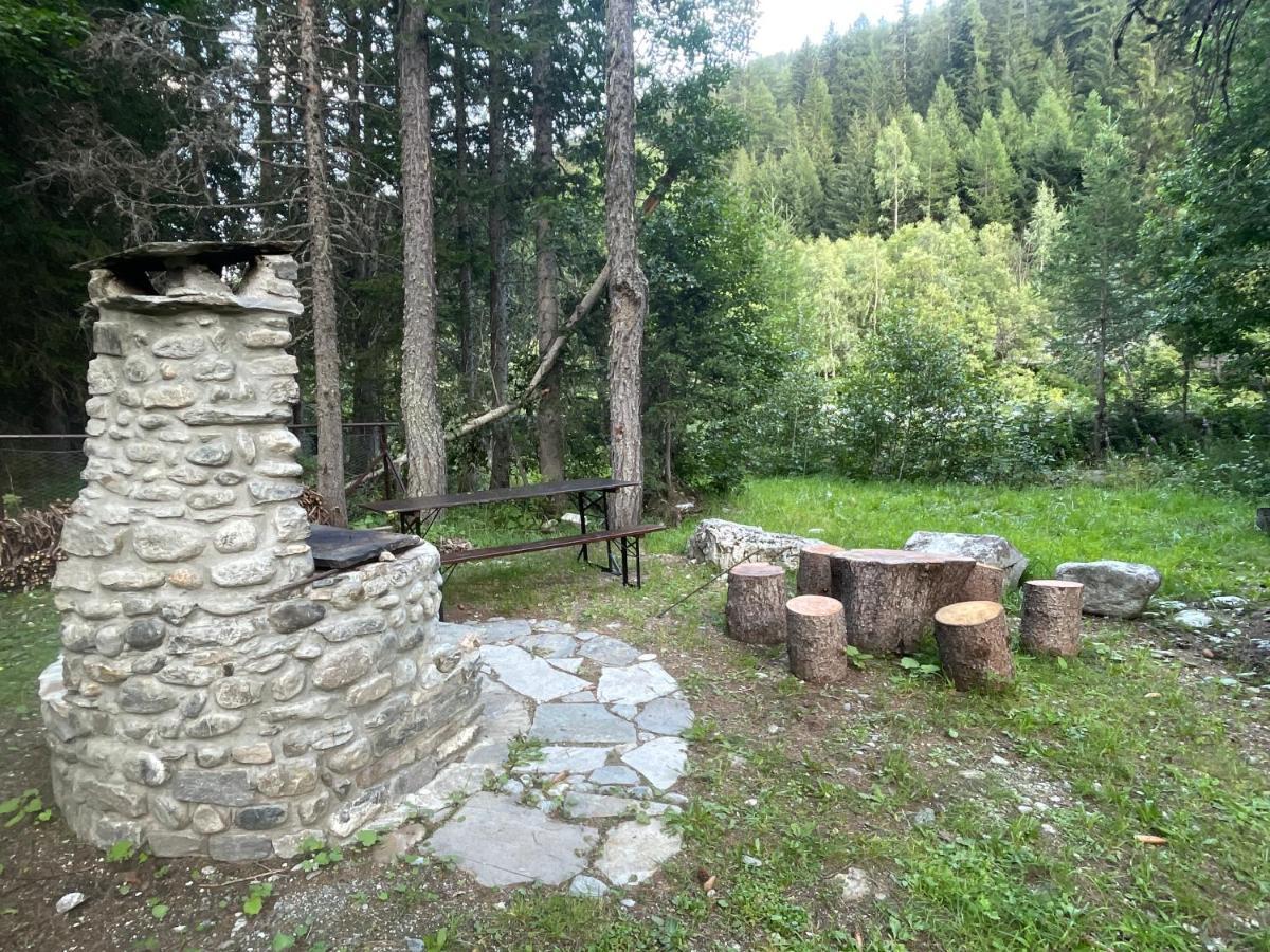 Wildhomes Wild Wolf Lodge Courmayeur Exterior photo