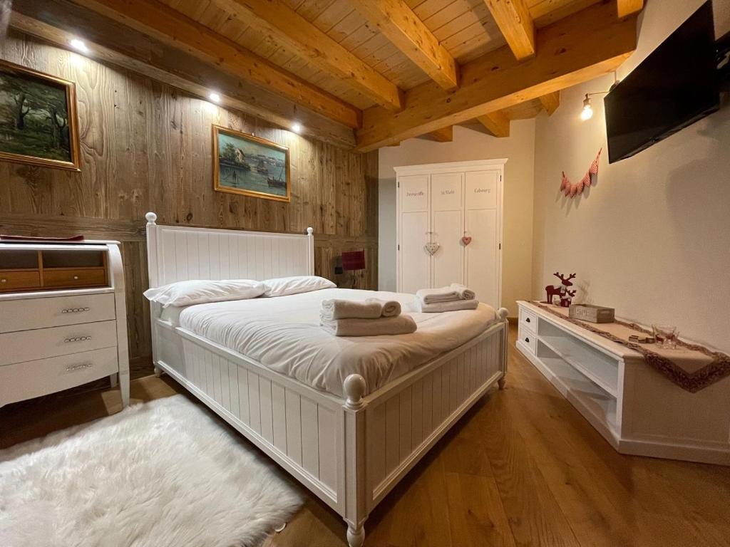 Wildhomes Wild Wolf Lodge Courmayeur Exterior photo